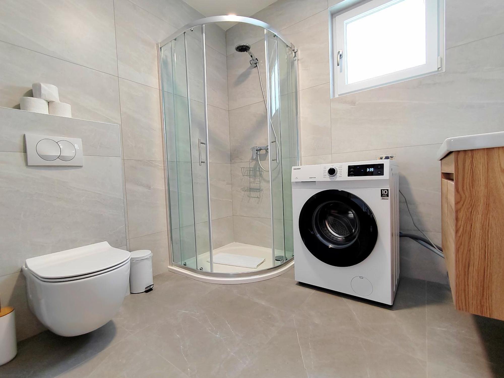 L&L Apartmani 1 Bol Exteriör bild