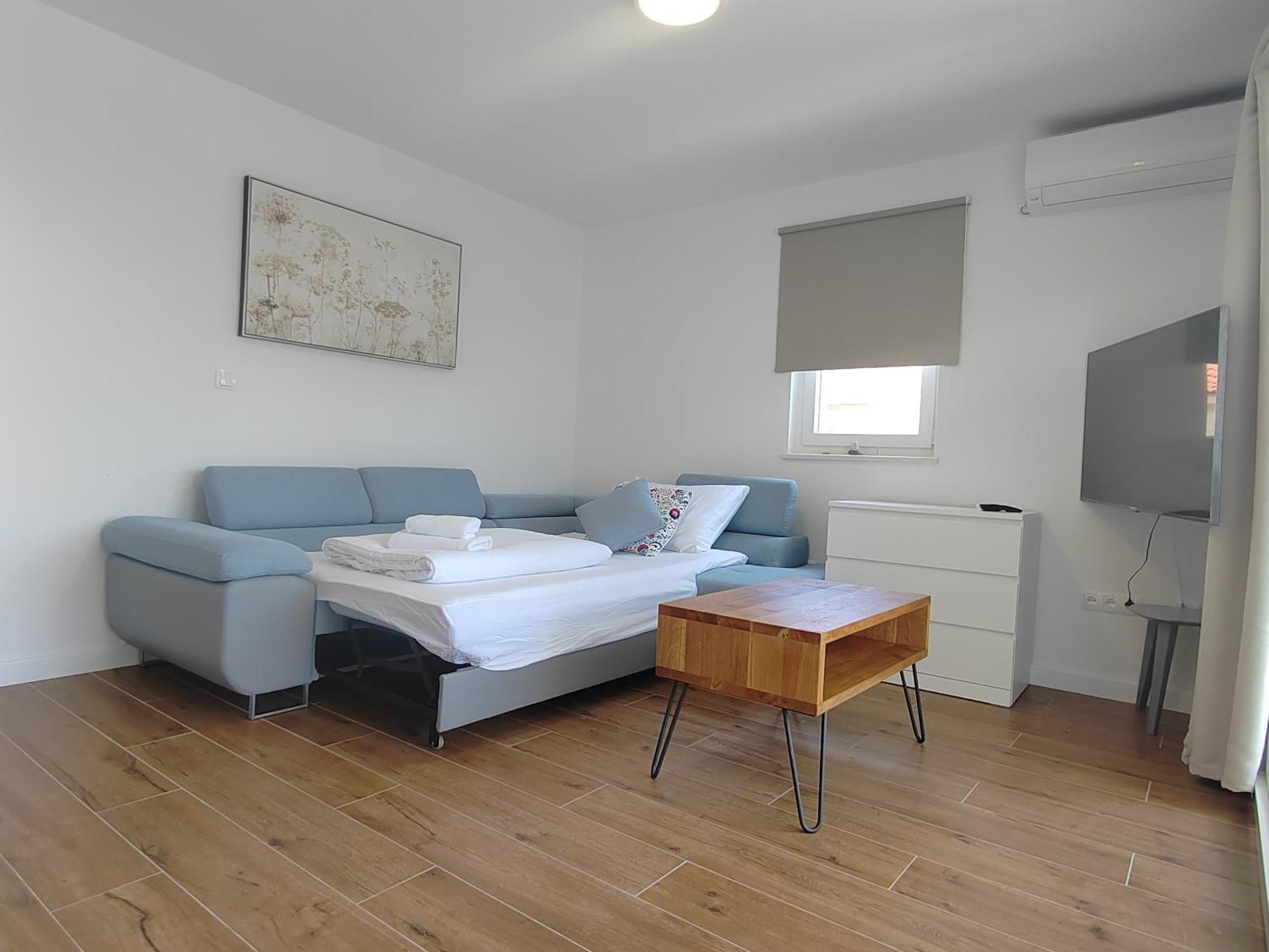 L&L Apartmani 1 Bol Exteriör bild